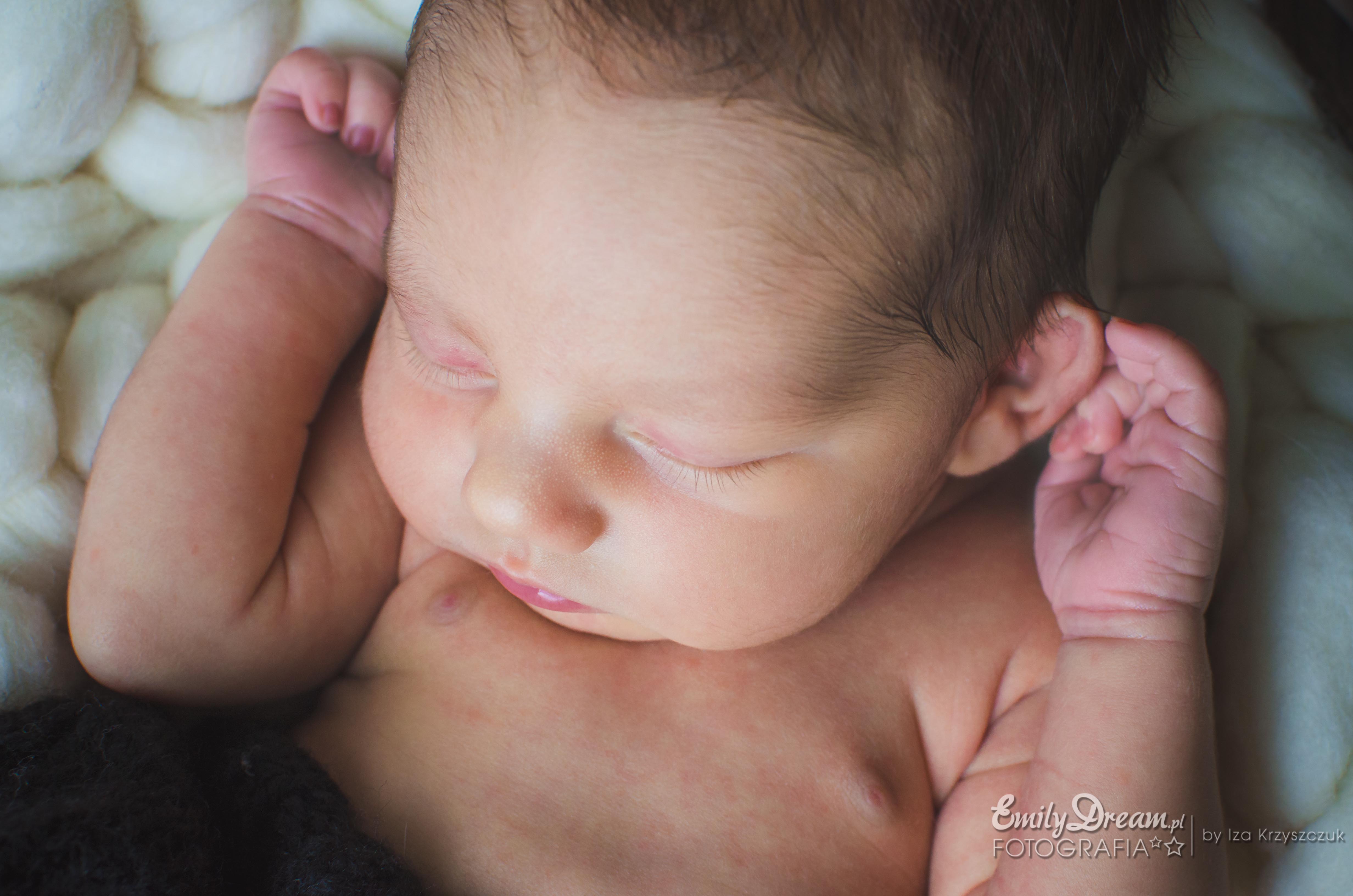 Filipek – sesja noworodkowa – Warszawa