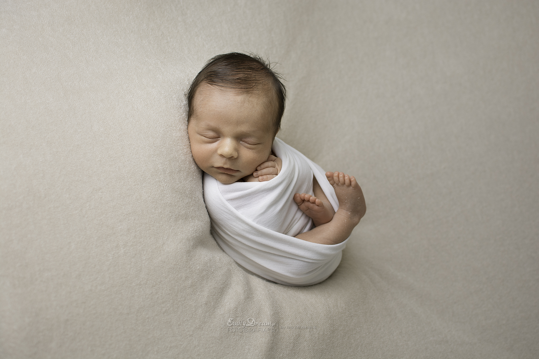 Jasiek – sesja noworodkowa – Grodzisk Maz.