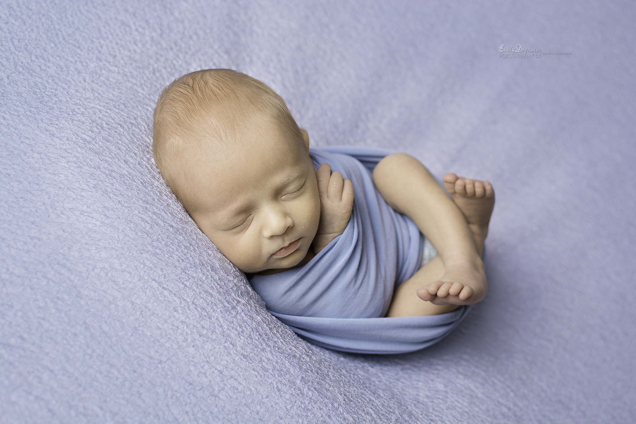 Antoś – sesja noworodkowa – Warszawa/(Kaszuby :))