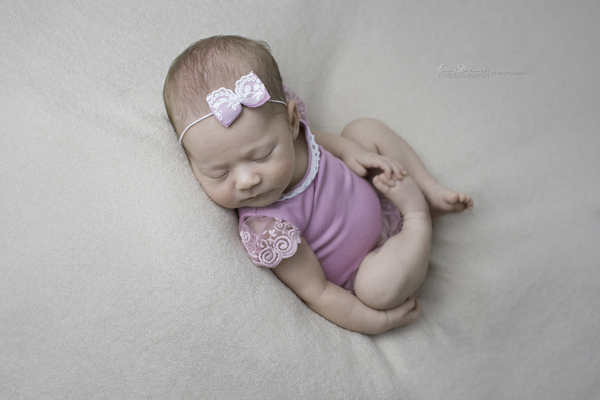Lidka – sesja noworodkowa – Warszawa